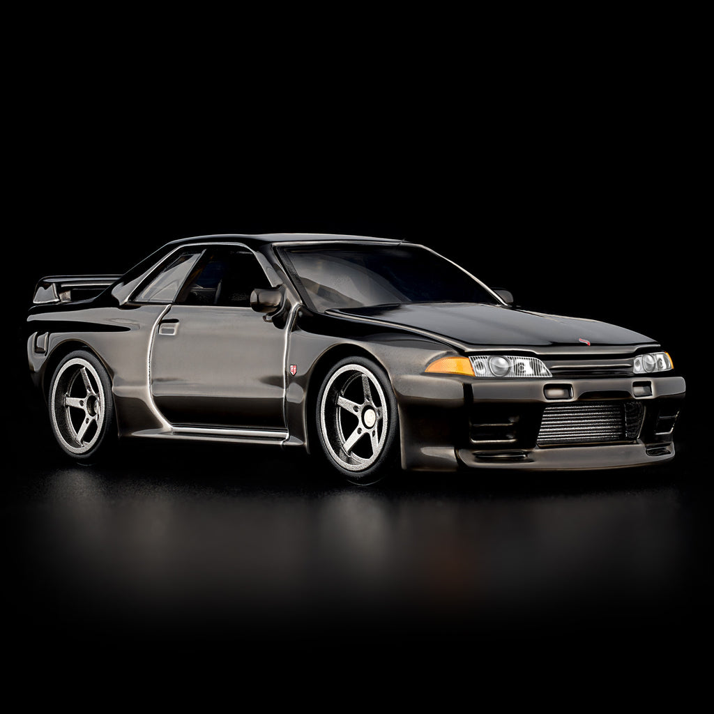 Hot Wheels RLC Exclusive Nissan Skyline GT-R (BNR32) | Mattel