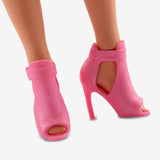 Barbie Looks Doll #24 (Curvy, Long Brown Hair)