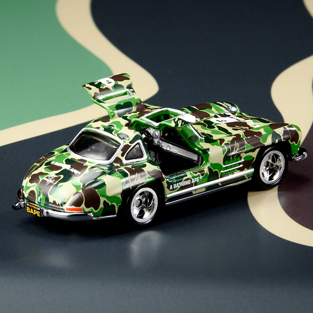 ホットウィール 1955 Mercedes-Benz 300 SL bape BAPE Hot Wheels 1955 Mercedes-Benz 300 SL – Mattel Creations
