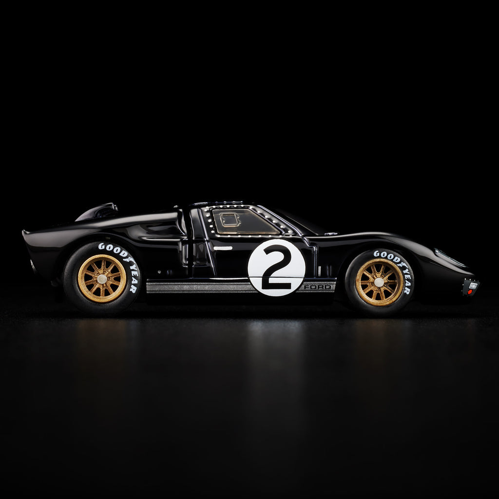Hot Wheels RLC Exclusive Ford GT40 MkII | Mattel Creations