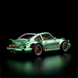 RLC Exclusive Magnus Walker “Urban Outlaw” Porsche 964