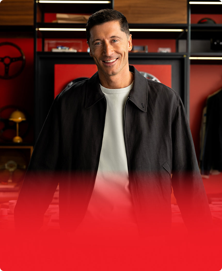 ROBERT LEWANDOWSKI<p>“Believe in yourself and never give up.”</p>