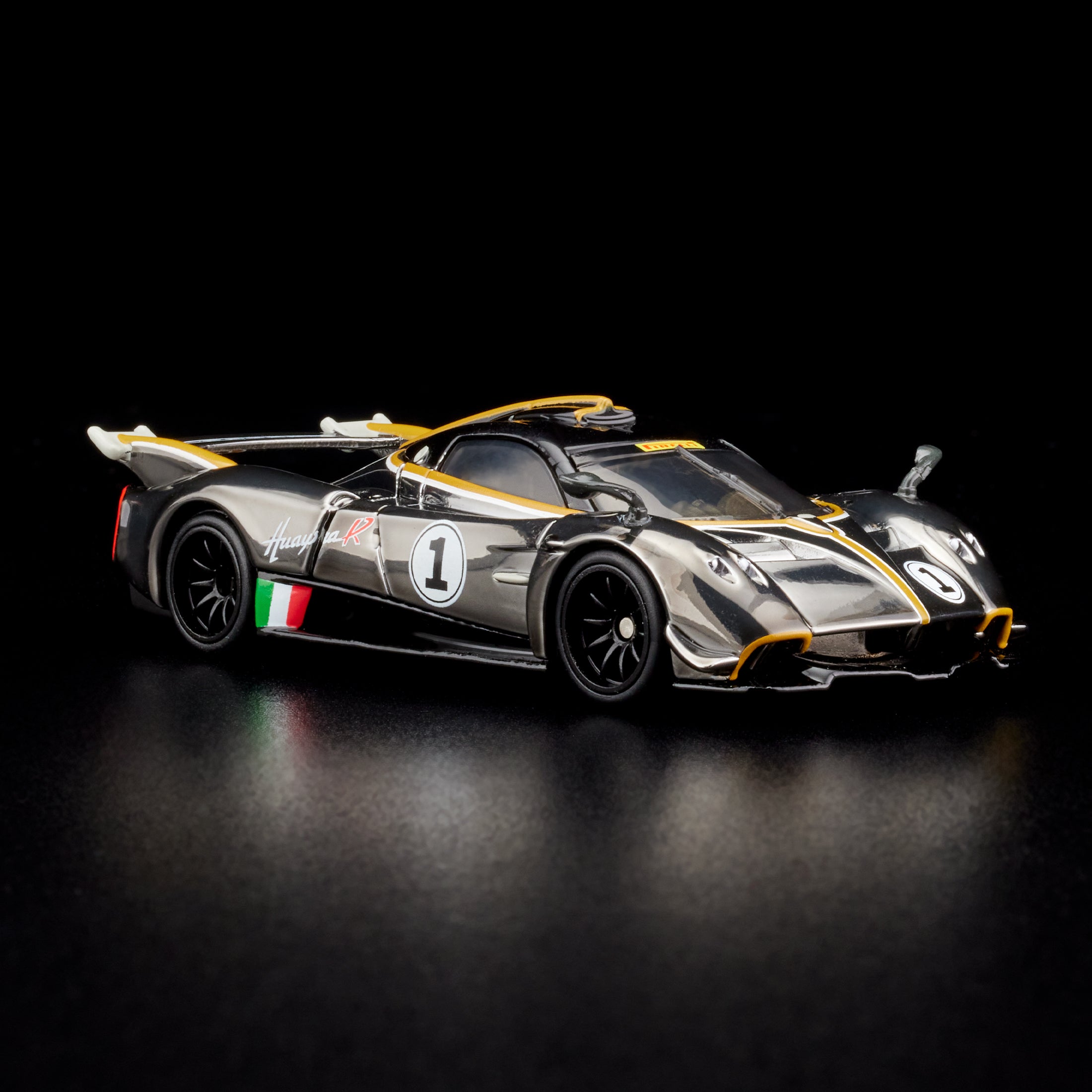 RLC Exclusive ‘21 Pagani Huayra R | Mattel Creations