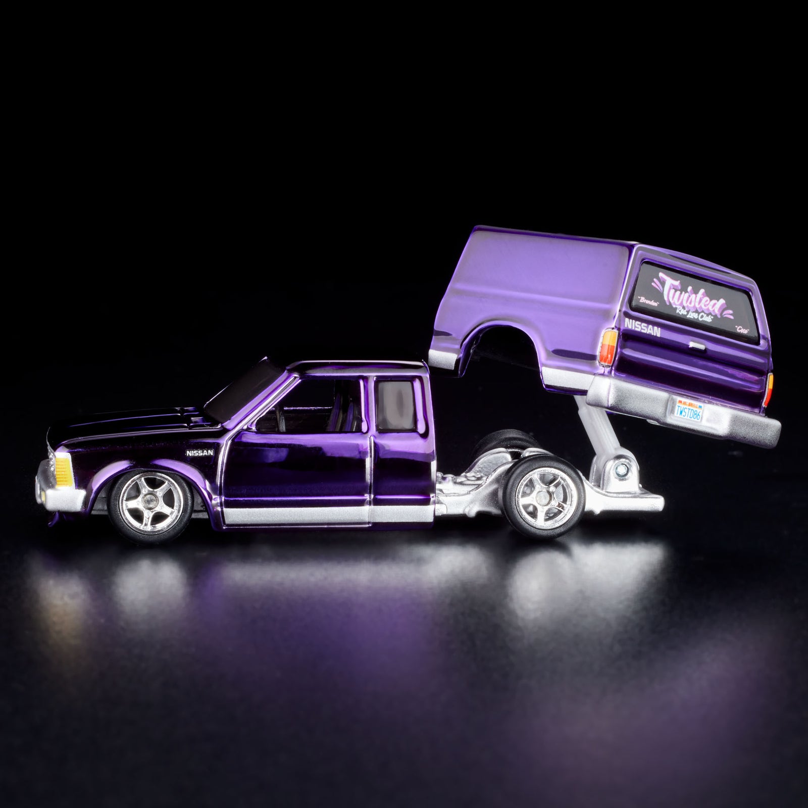 Hot Wheels RLC 1986 Nissan 720 King Cab
