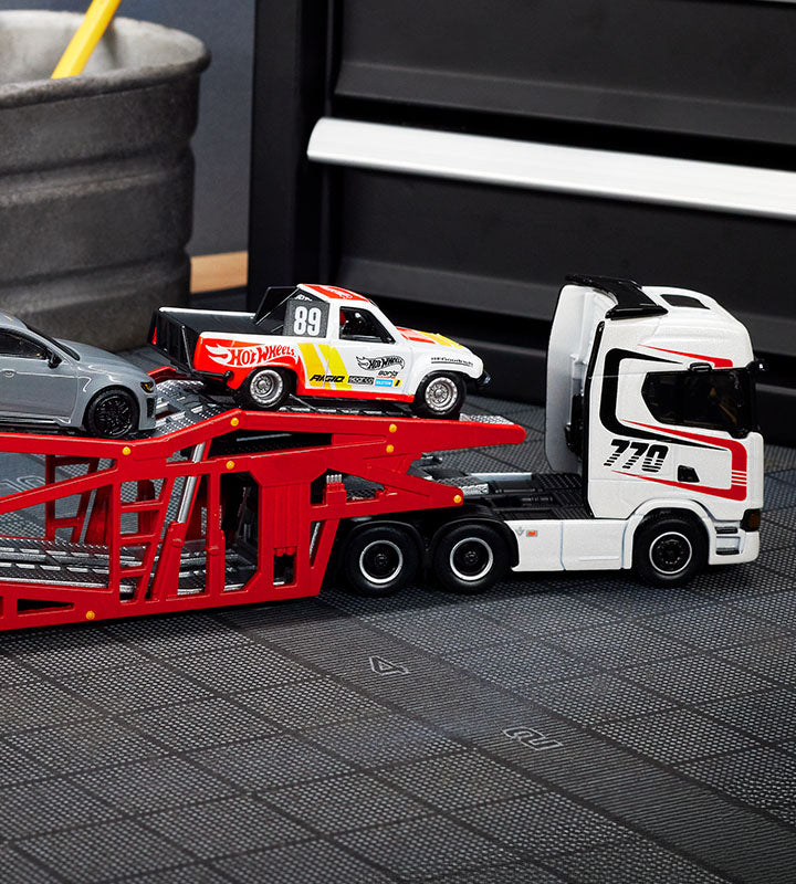 Hot Wheels Elite 64 Scania 770 S | Mattel Creations