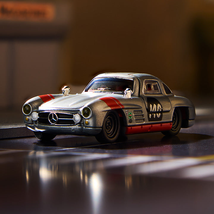 Hot Wheels Eliteシリーズ ミニカー Hot Wheels Elite 64 Mercedes-Benz 300 SL | Mattel Creations