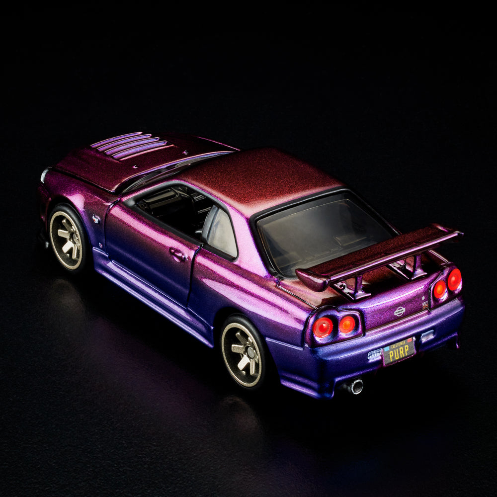 RLC Exclusive Nissan Skyline GT-R BNR34