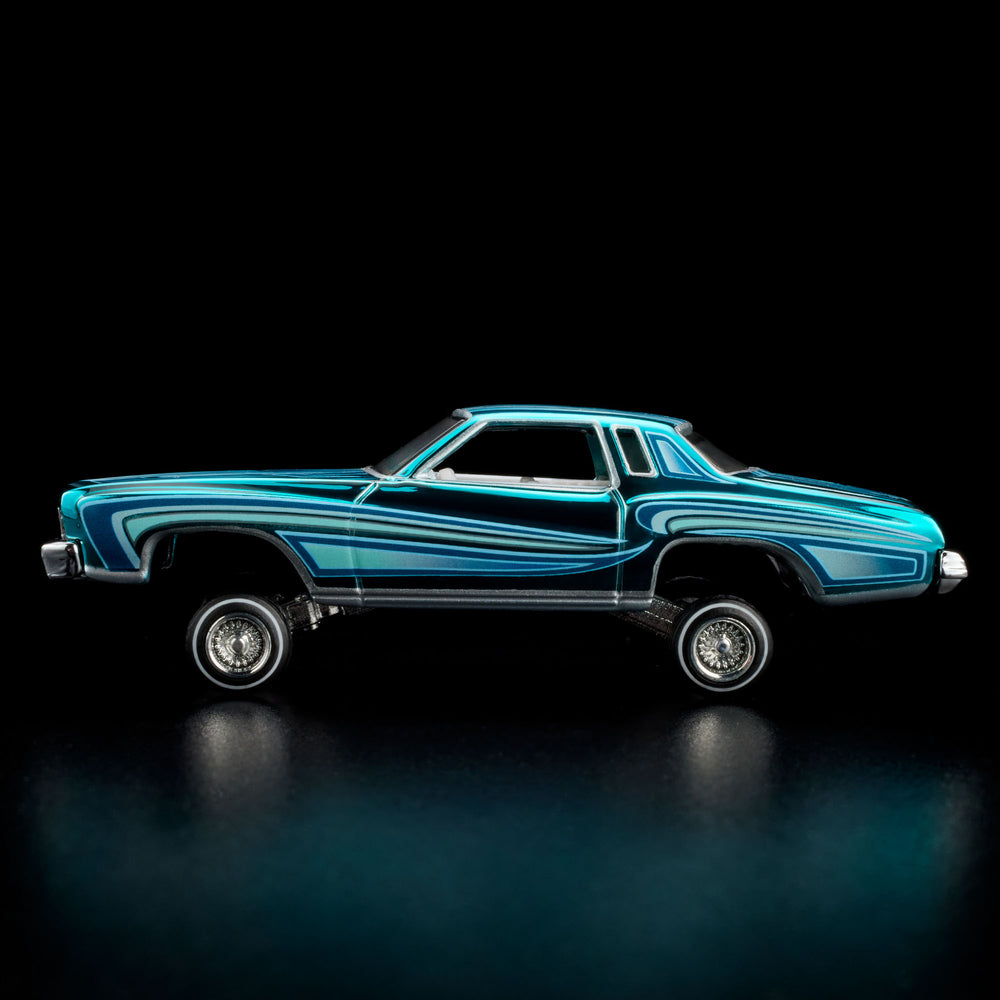 RLC Exclusive 1975 Chevrolet Monte Carlo