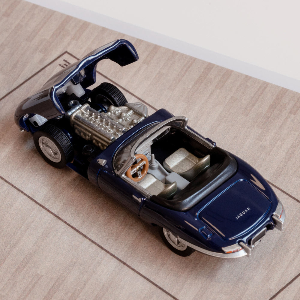Hot  Wheels x MoMA Jaguar E-Type Roadster