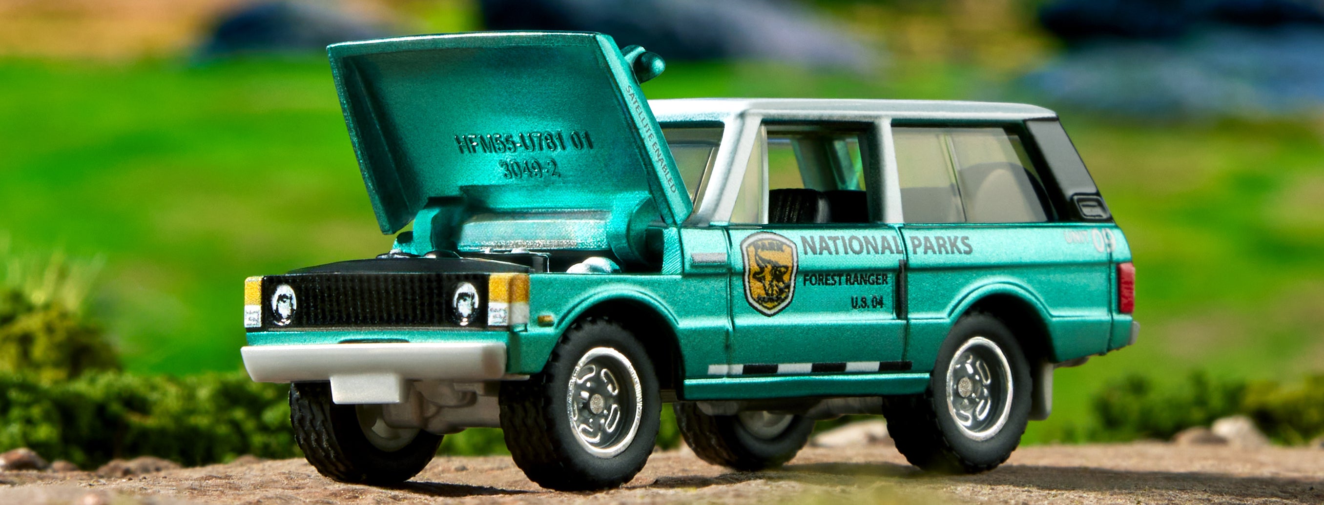 Matchbox Collectors 1975 Range Rover | Mattel Creations