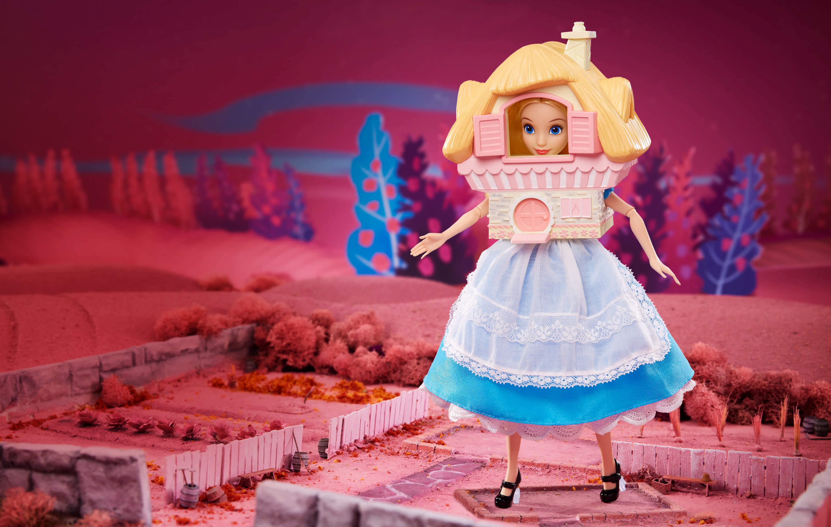 Alice in Wonderland Fantasy Fun Disney Tiny Collection - Wickstead's