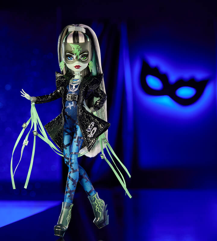 Spectra Vondergeist Doll Monster High Midnight Runway