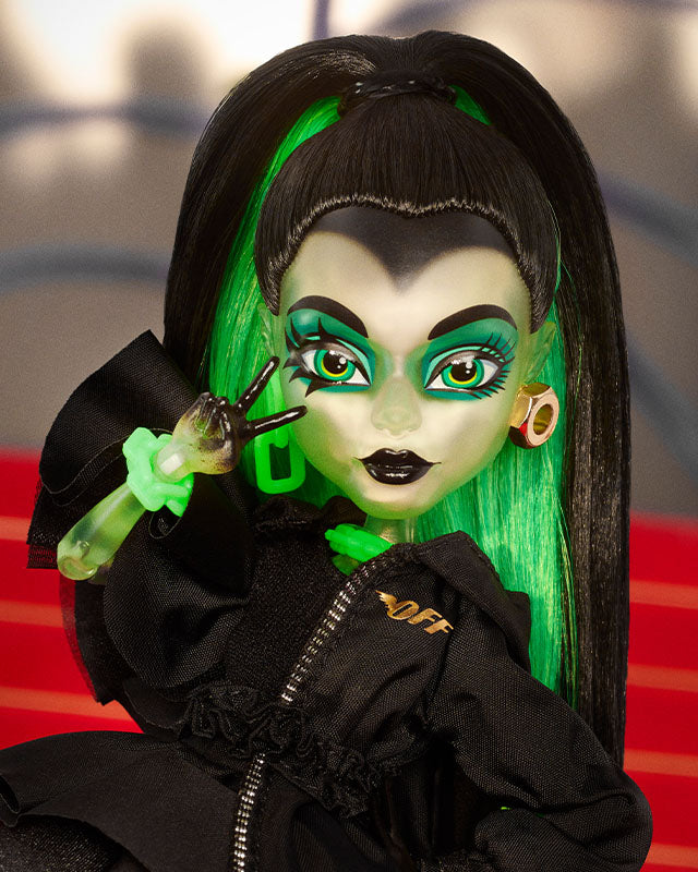 Off-White™ c/o Monster High Symphanee Midnight Doll – Mattel Creations