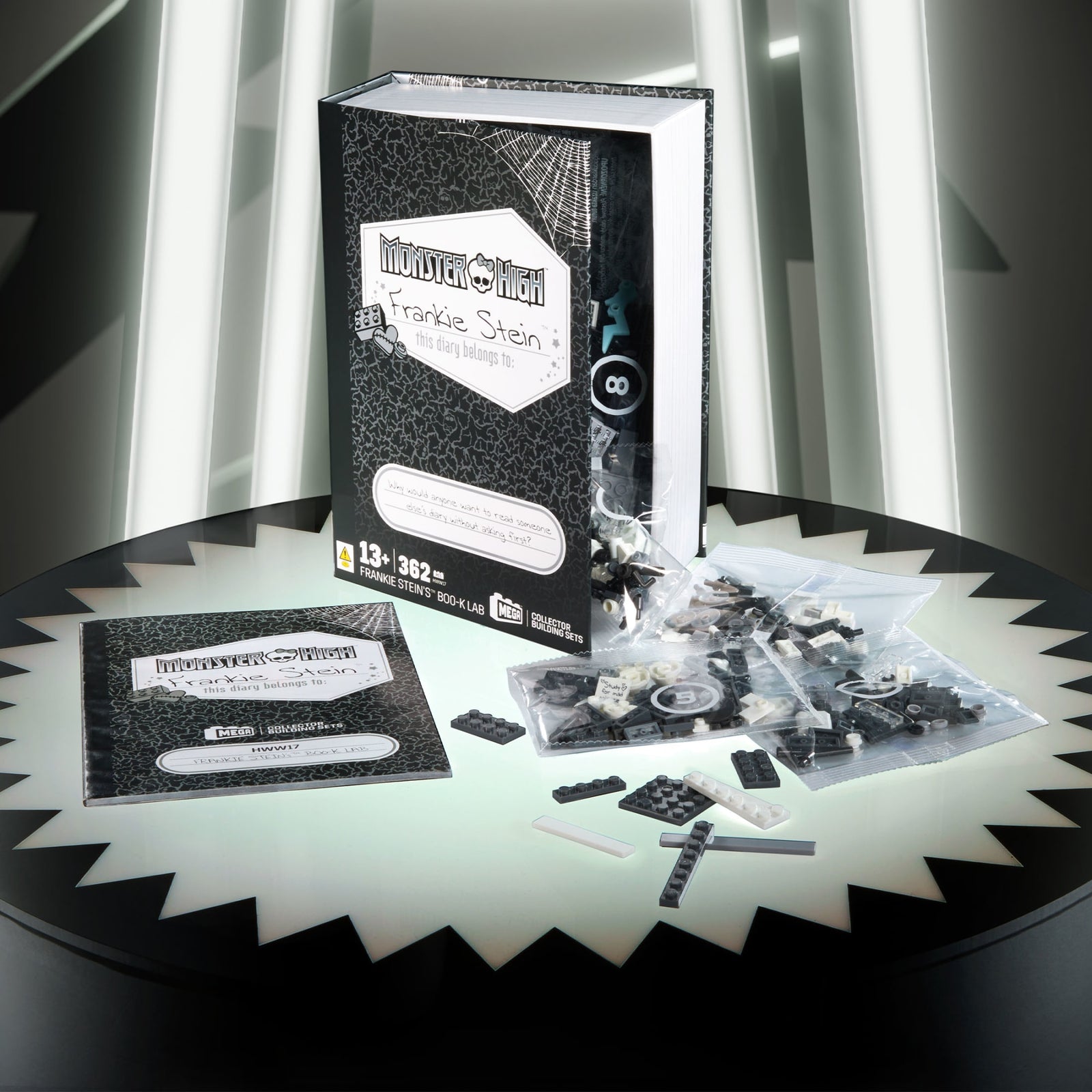 MEGA Monster High Frankie Stein's Boo-k Lab