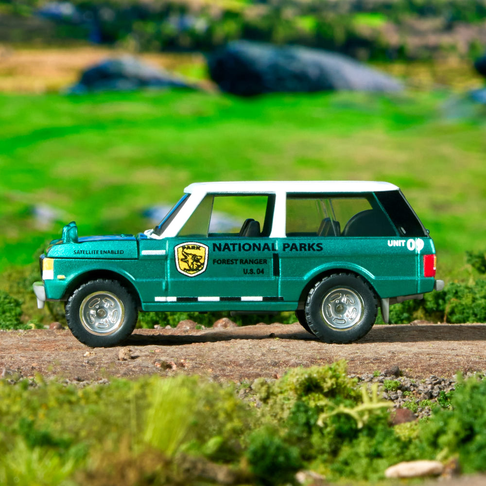 Matchbox Collectors 1975 Range Rover | Mattel Creations