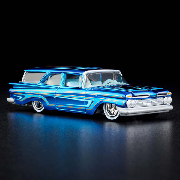 RLC Exclusive 1959 Chevrolet Brookwood Collectible Diecast
