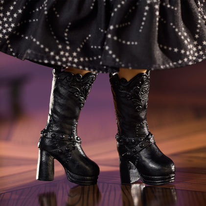 Barbie Inspiring Women Anna Sui Doll