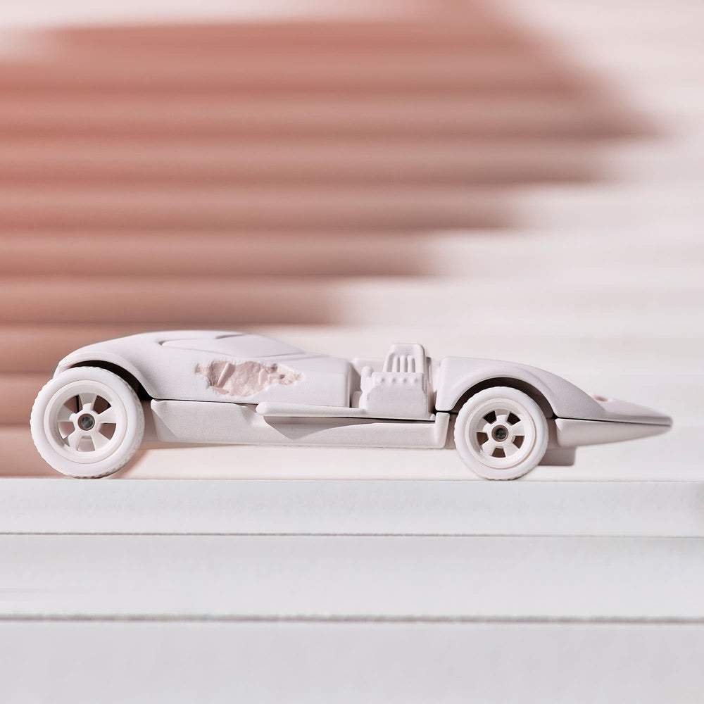 Hot Wheels x Daniel Arsham Ensemble complet voiture et valise Hot Wheels x Daniel Arsham Ensemble complet voiture et valise
