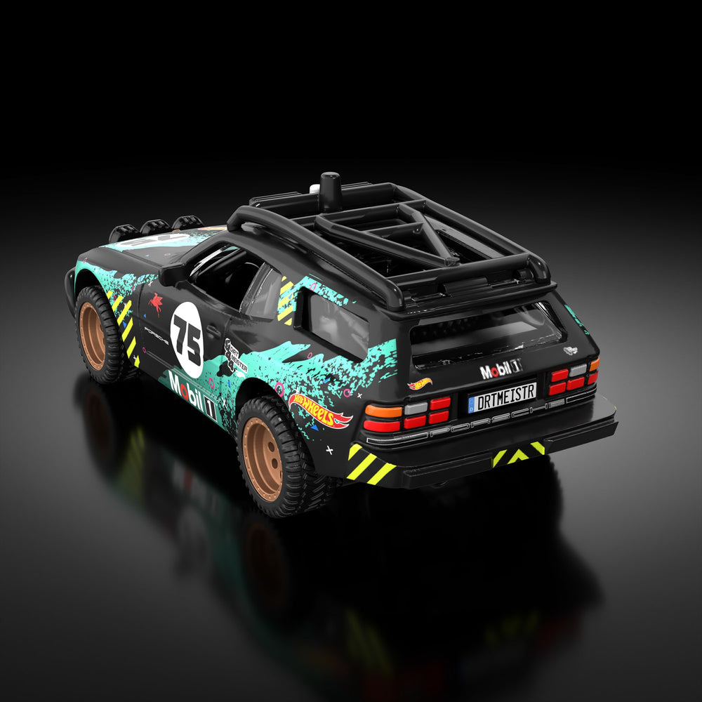Hot Wheels Mobil 1 Porsche Dirtmeister 944