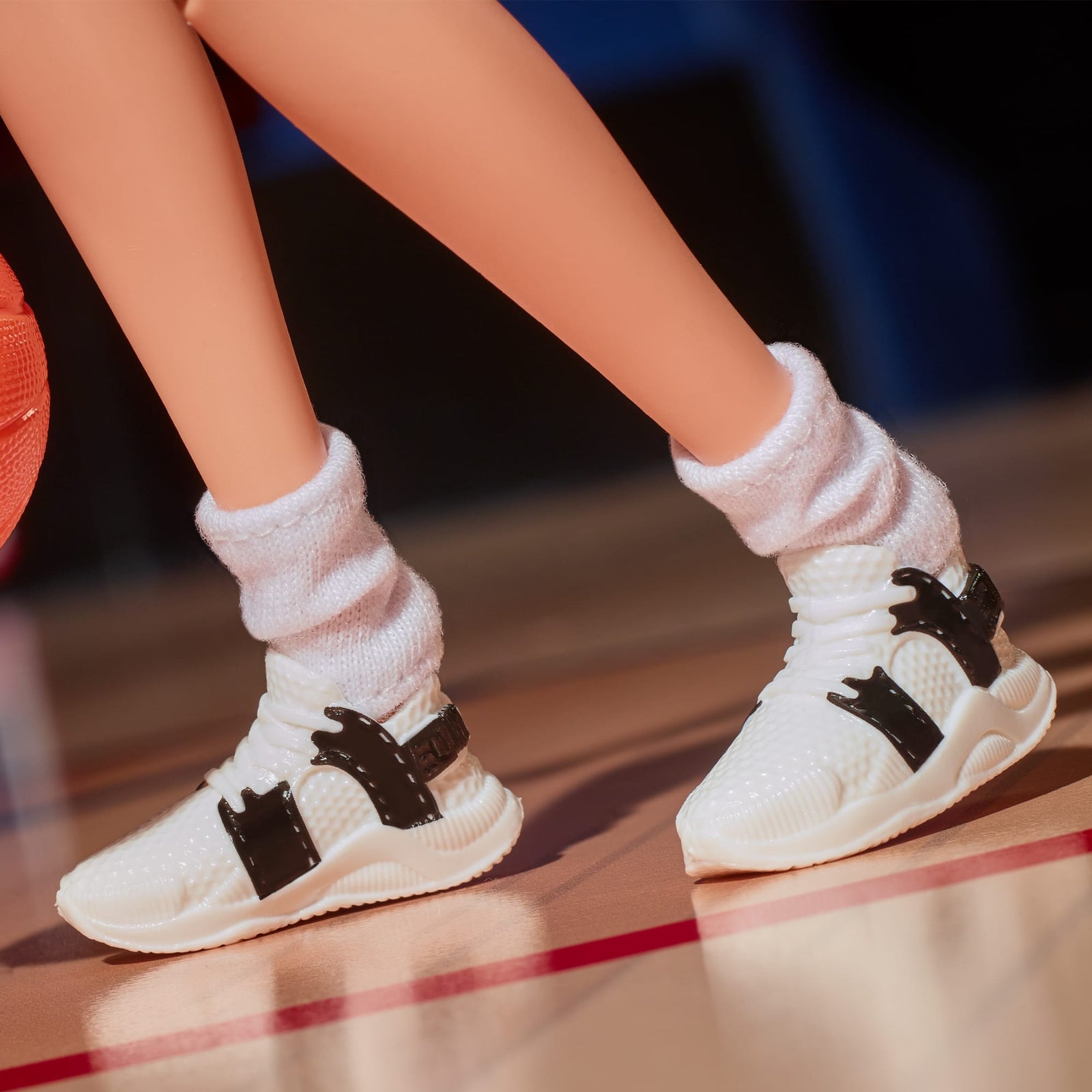 Barbie Inspiring Women Sue Bird Doll