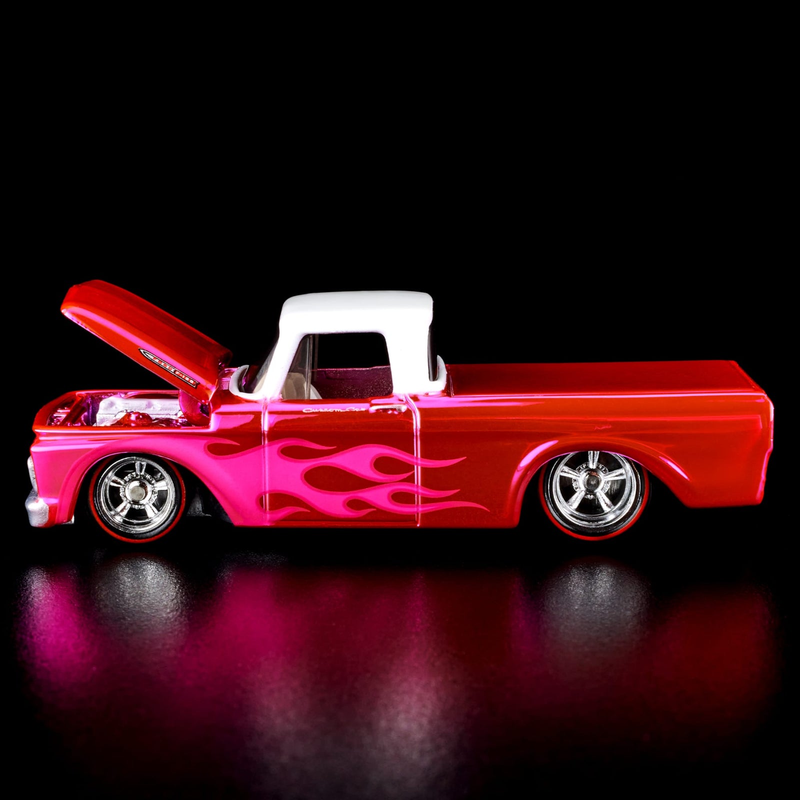 RLC Exclusive Pink Edition 1962 Ford F100
