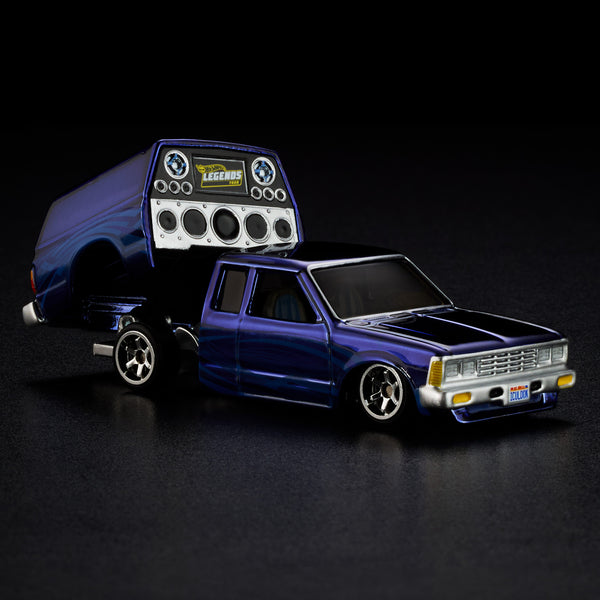 ミニカー Hot Wheels 1986 Nissan 720 King Cab Hot Wheels RLC Exclusive 1986 Nissan 720 King Cab | Mattel Creations