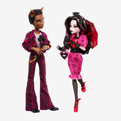 Monster High Draculaura and Clawd Wolf Howliday Love 2-Pack
