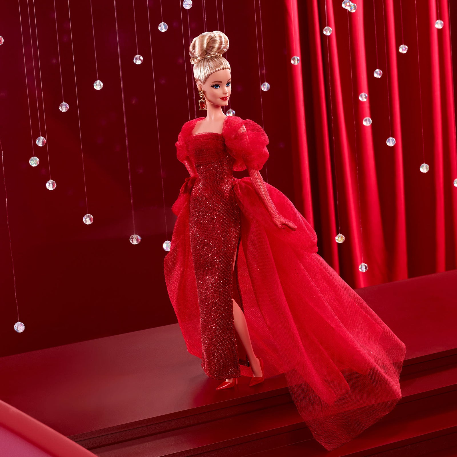 Barbie Mattel 80th Anniversary Doll – Blonde