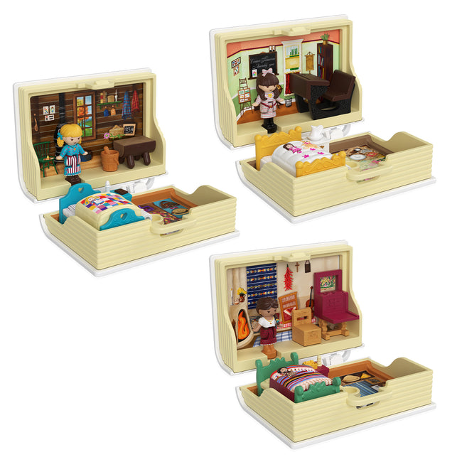 Polly Pocket x American Girl Compact