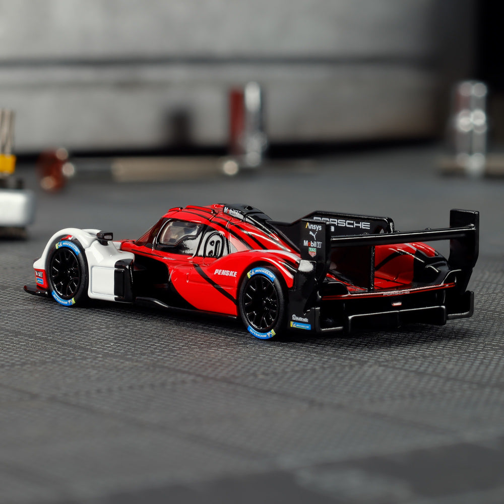 Hot Wheels Elite 64 Porsche 963