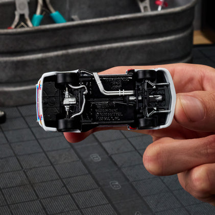 Hot Wheels Elite 64 1975 BMW 3.0 CSL Race