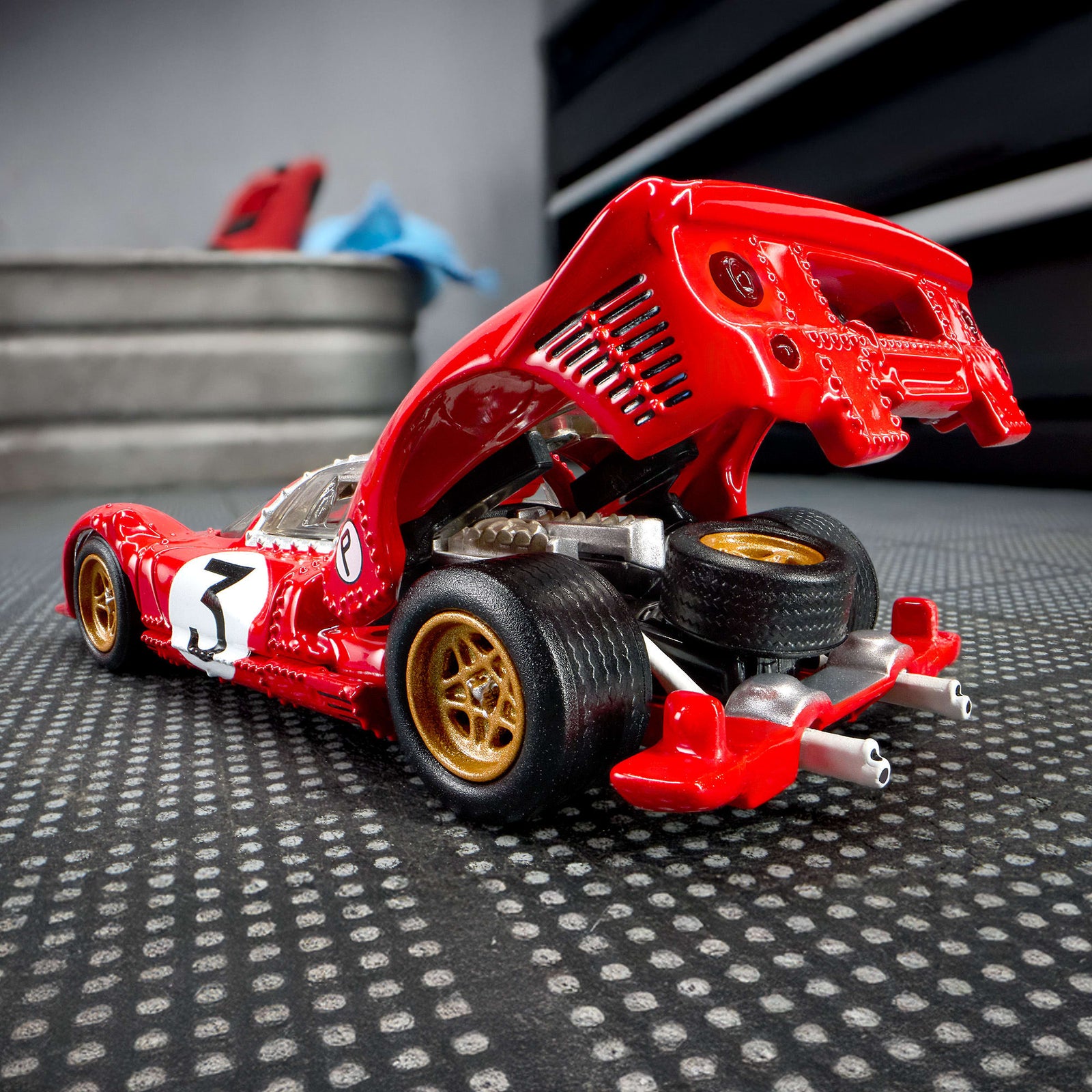 Hot Wheels Elite 64 1967 Ferrari 330 P4