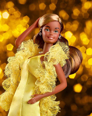 1977 Superstar Christie Barbie Doll