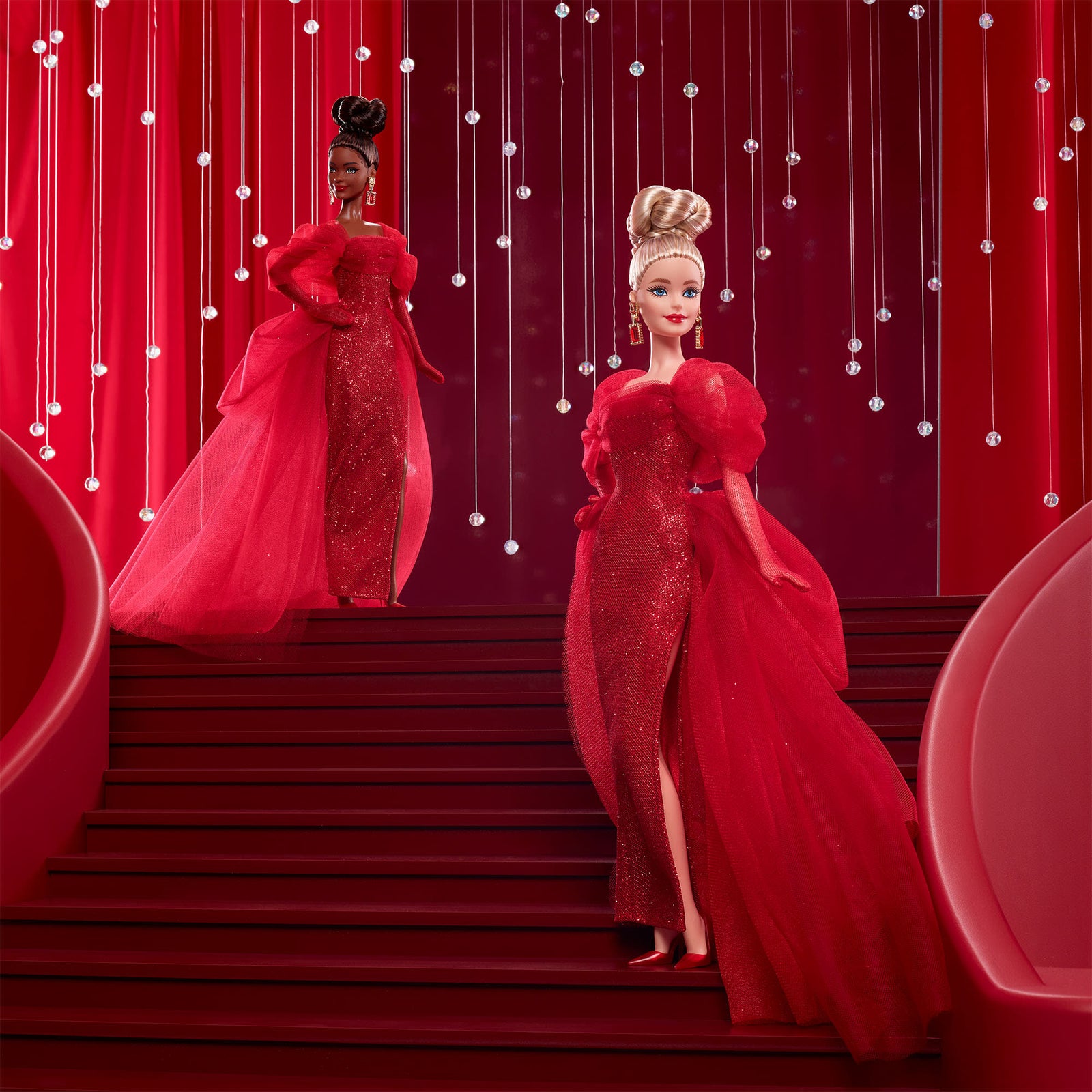 Barbie Mattel 80th Anniversary Doll – Blonde