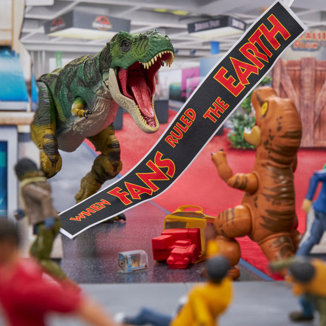 Jurassic World Tyrannosaurus Rex Convention Crasher