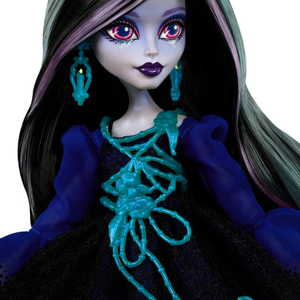 Monster High Designer Series Lenore Loomington Doll