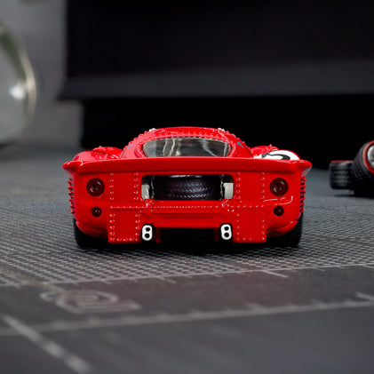 Hot Wheels Elite 64 1967 Ferrari 330 P4