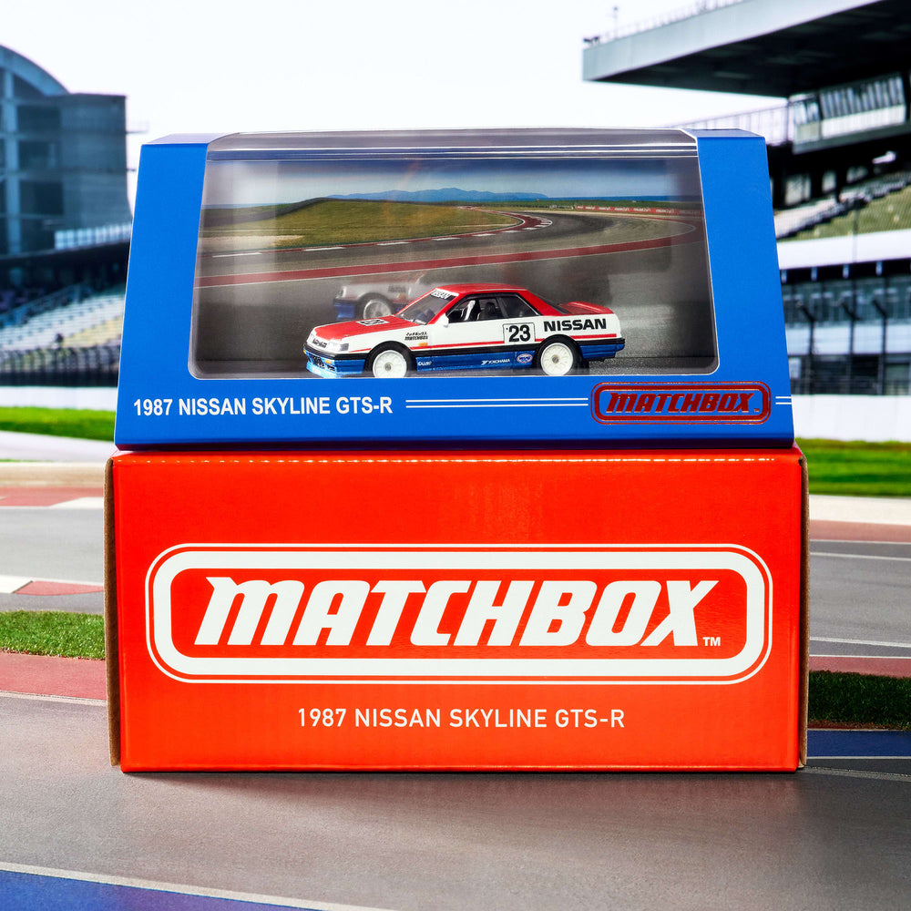 Matchbox 1987 Nissan Skyline GTS-R