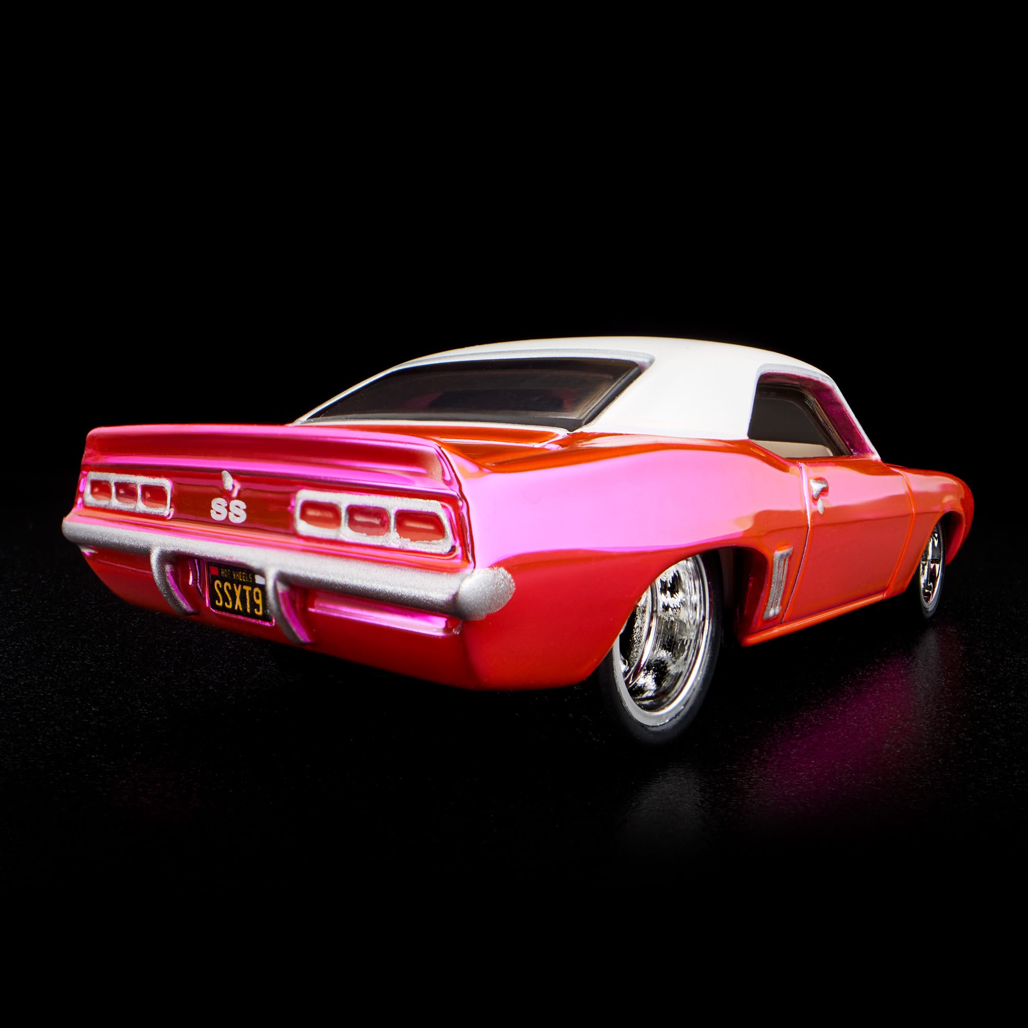 Hot Wheels RLC 1969 Chevy Camaro SS