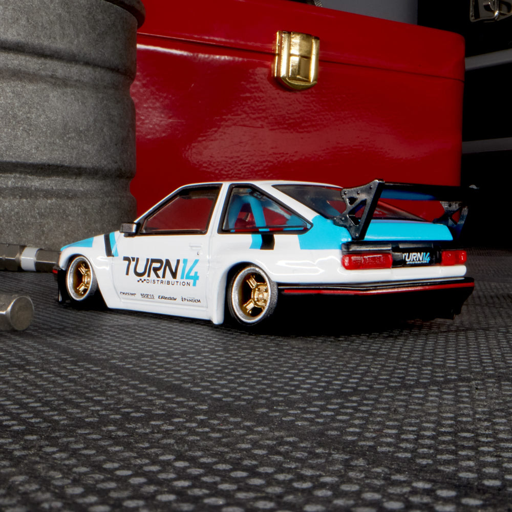 Hot Wheels Elite 64 Toyota Corolla Levin (AE86) Custom | Mattel Creations