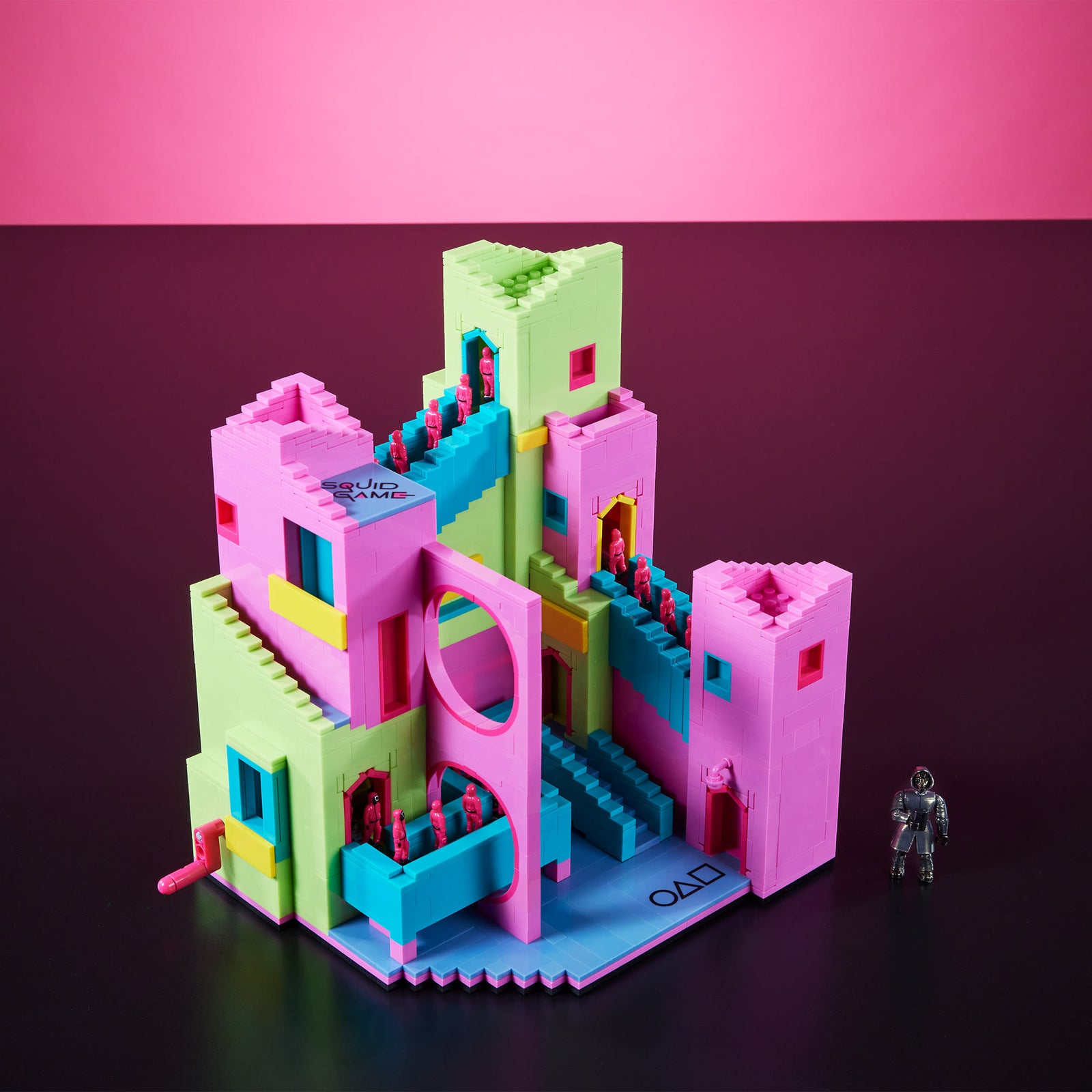 MEGA Squid Game Staircase Collector Building Set