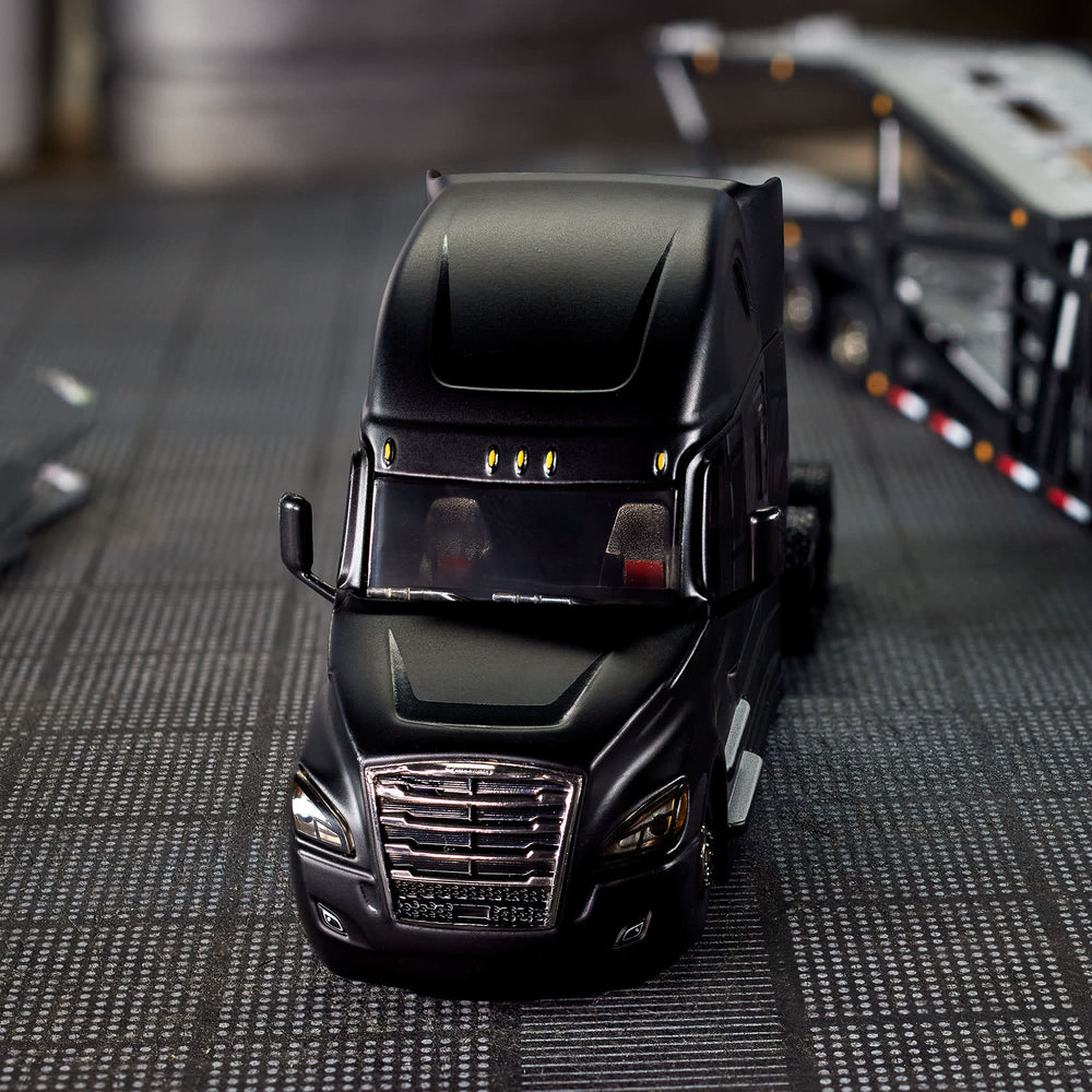 Hot Wheels Elite 64 Freightliner Cascadia