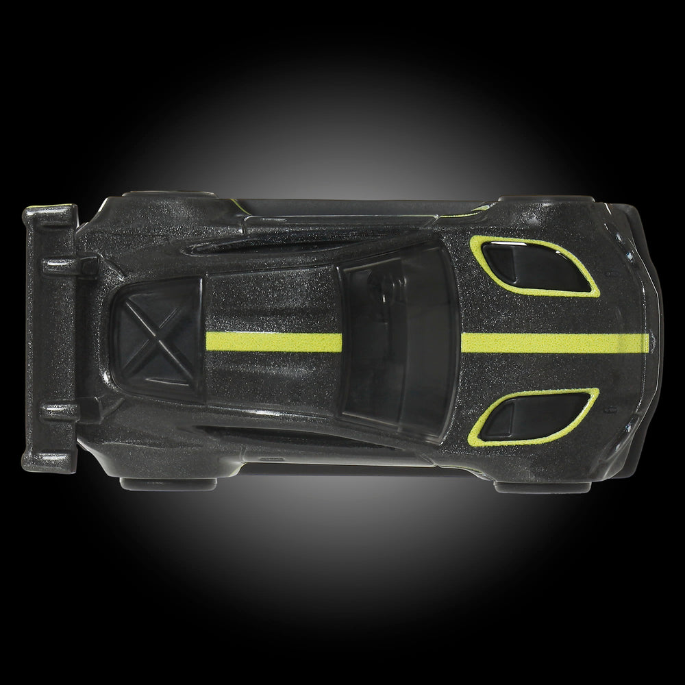 Hot Wheels Premium Car Culture EuroSpeed Aston Martin Vantage GTE