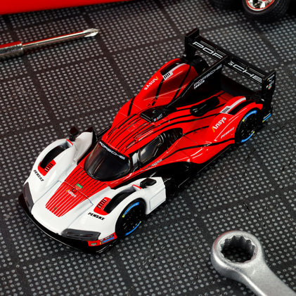 Hot Wheels Elite 64 Porsche 963