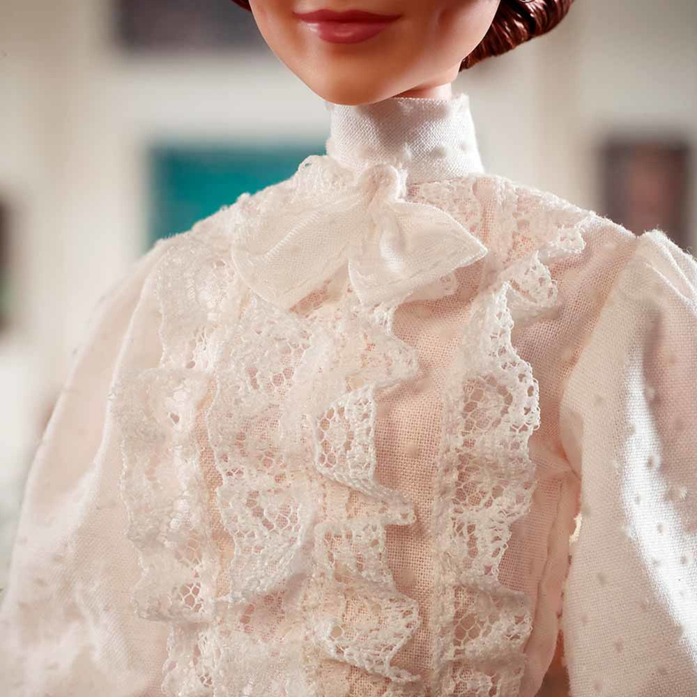 Barbie Inspiring Women Helen Keller Doll
