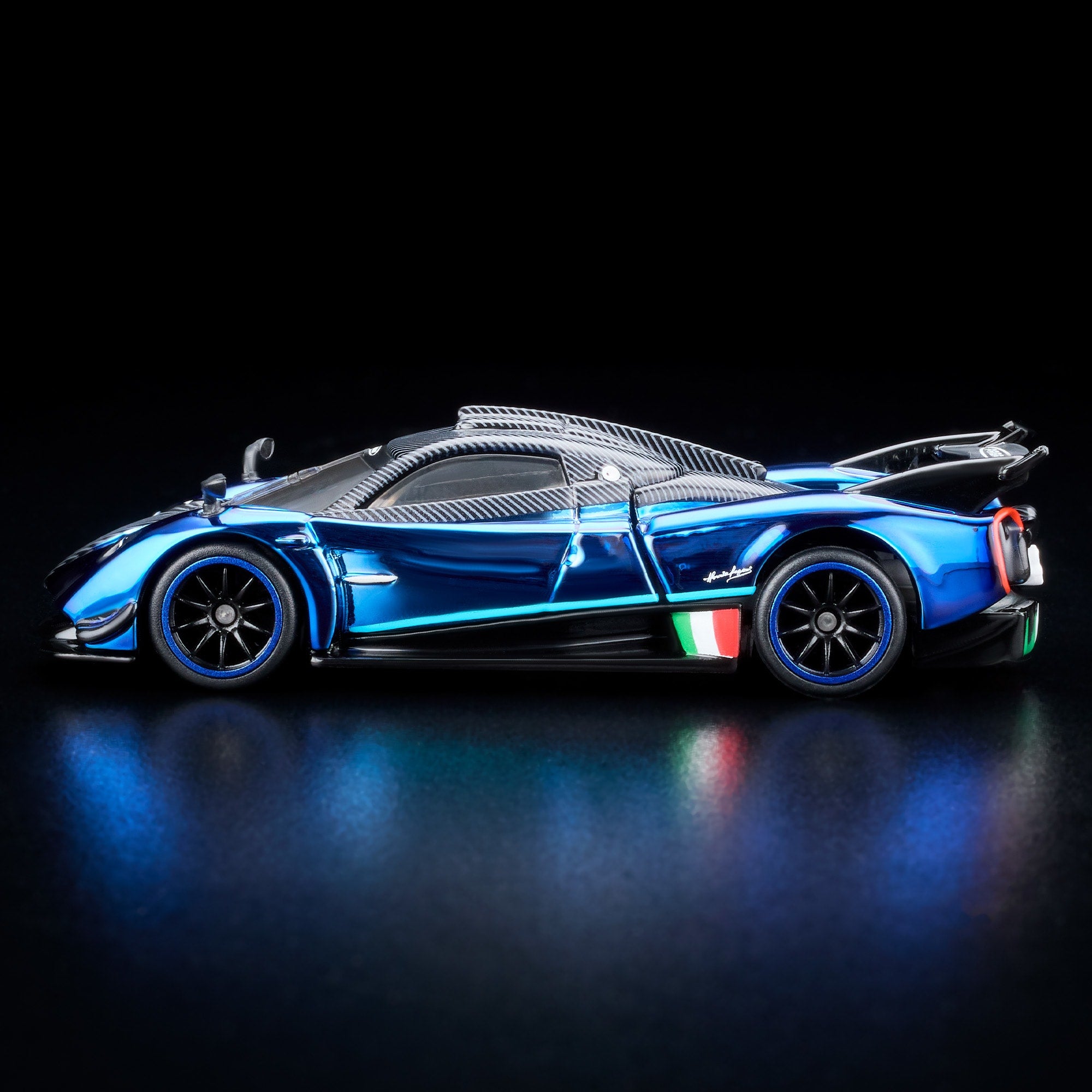 RLC Exclusive 2021 Pagani Huayra R