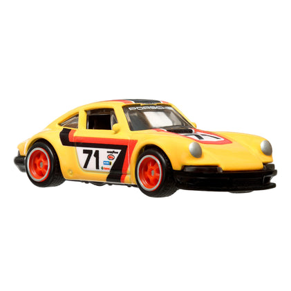 Hot Wheels Car Culture Circuit Legends '71 Porsche 911