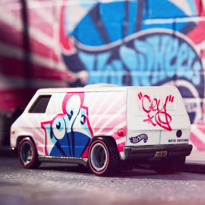 Hot Wheels Cey Adams “LOVE” 70’s Van