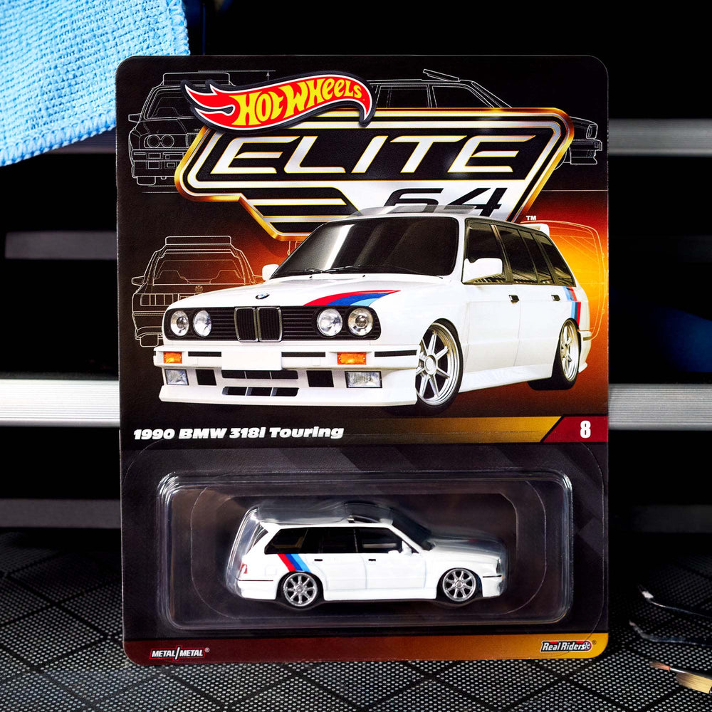 Hot Wheels Elite 64 1990 BMW 318i Touring | Mattel Creations