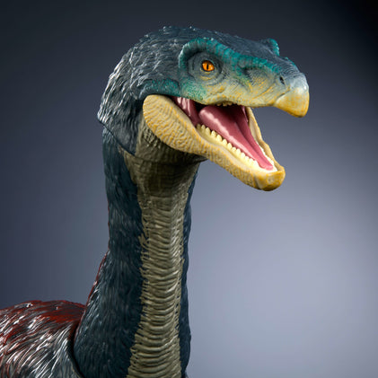Jurassic World Dominion Hammond Collection Therizinosaurus